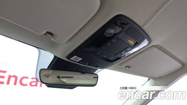 Kia Carnival (IV) Gasoline 7-seater Limousine(Special vehicle) 2021 — фото 19