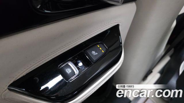 Kia Carnival (IV) Gasoline 7-seater Limousine(Special vehicle) 2021 — фото 28