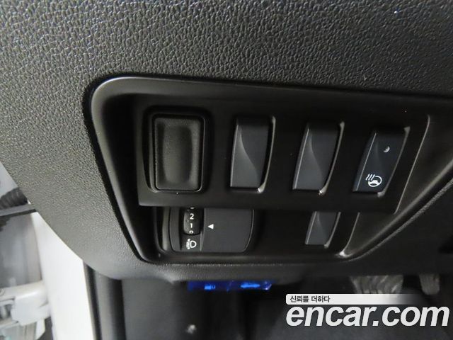 Renault Korea QM6 2.0 LPe LE 2WD 2021 — фото 18