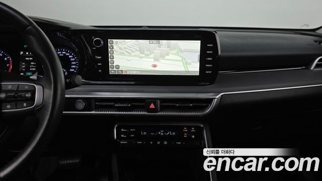 Kia K5 (III) 2.0 Prestige 2023 — фото 13