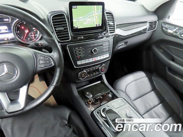 Mercedes-Benz GLE-Class (W166) GLE350 d 4MATIC 2017 — фото 20
