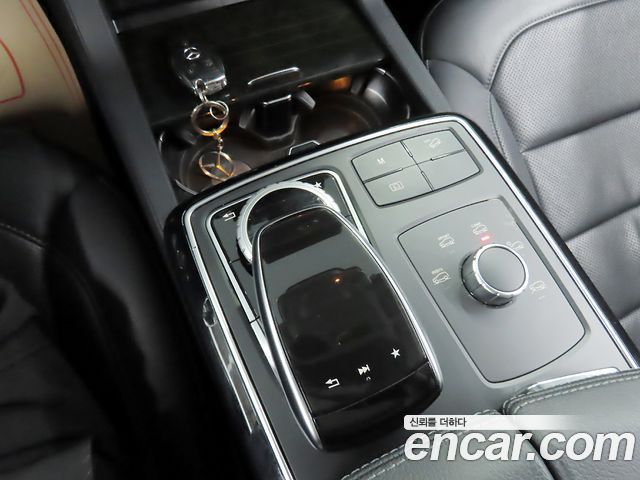 Mercedes-Benz GLE-Class (W166) GLE350 d 4MATIC 2017 — фото 21