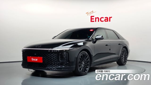 Hyundai Grandeur Hybrid (GN7) Calligraphy 2023 — фото 1