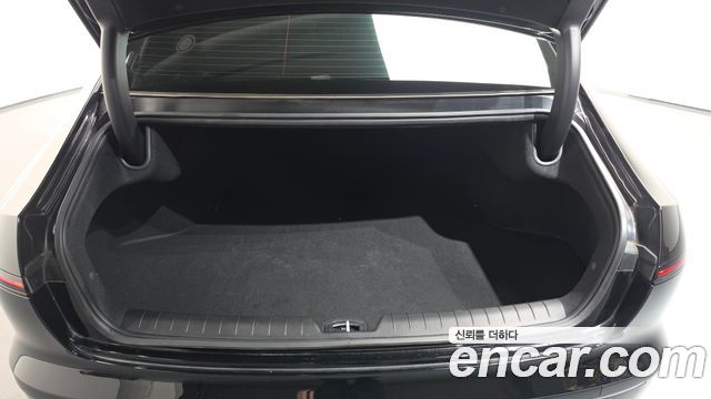 Hyundai Grandeur Hybrid (GN7) Calligraphy 2023 — фото 16
