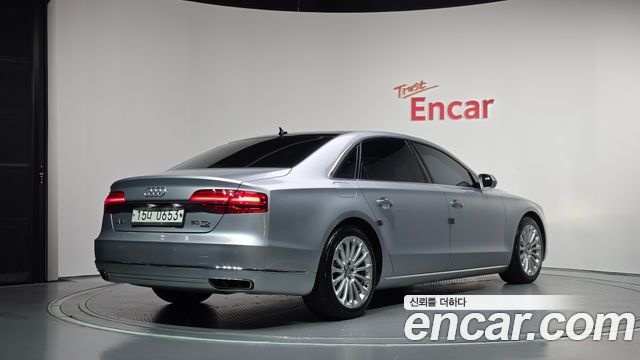 Audi A8 50 TDI Quattro LWB D4 2015 — фото 2