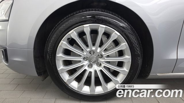 Audi A8 50 TDI Quattro LWB D4 2015 — фото 5