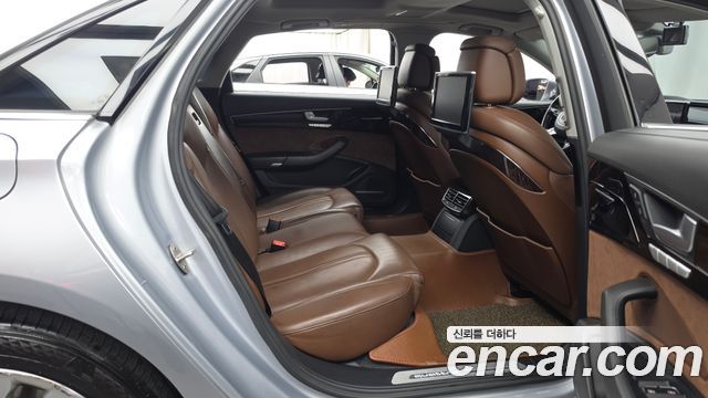 Audi A8 50 TDI Quattro LWB D4 2015 — фото 12