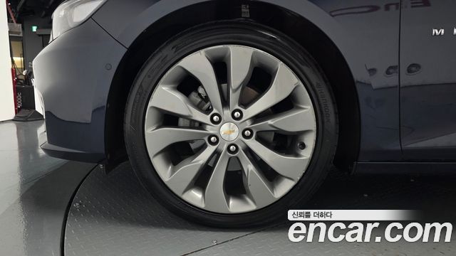 Chevrolet Malibu 2.0 Turbo LTZ Premium 2018 — фото 5
