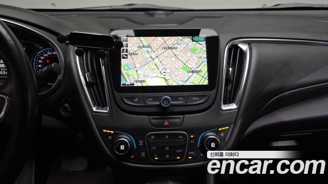 Chevrolet Malibu 2.0 Turbo LTZ Premium 2018 — фото 14