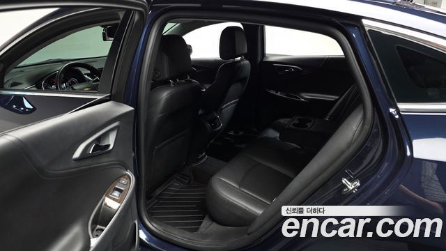 Chevrolet Malibu 2.0 Turbo LTZ Premium 2018 — фото 26
