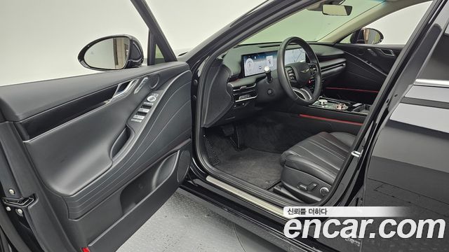 Genesis G80 (RG3) Gasoline 2.5 Turbo AWD 2026 — фото 10