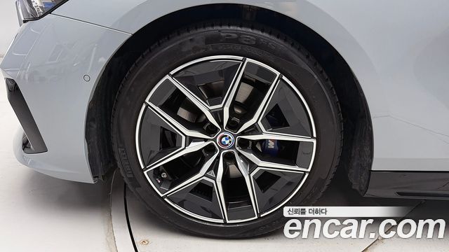 BMW 5 Series (G60) 520i M Sport 2024 — фото 21