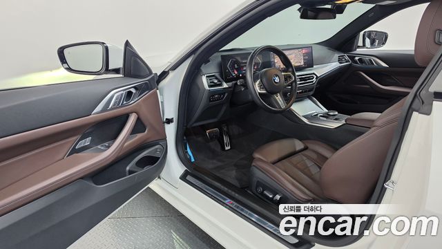 BMW 4 Series (G22) 420i M Sport Coupe 2024 — фото 24