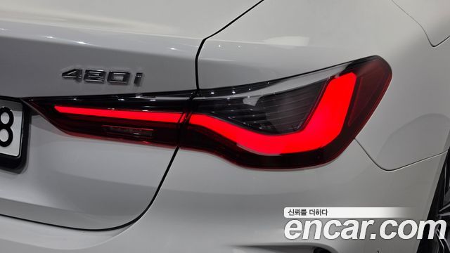 BMW 4 Series (G22) 420i M Sport Coupe 2024 — фото 27