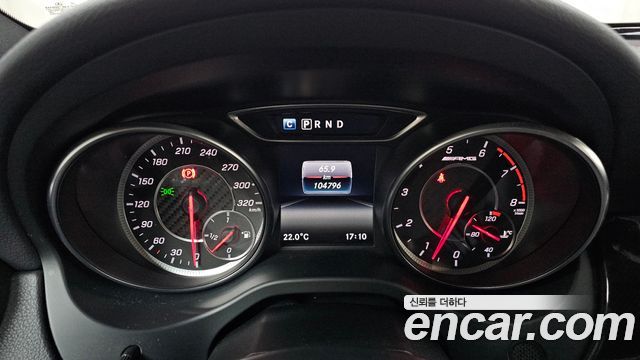 Mercedes-Benz GLA-Class (X156) GLA45 AMG 4MATIC 2019 — фото 8