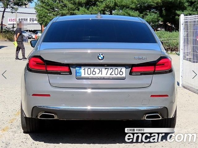 BMW 5 Series (G30) 520i Luxury 2022 — фото 4
