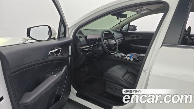 Kia Sportage (V) Gasoline 1.6 Turbo 2WD Signature 2025 — фото 10