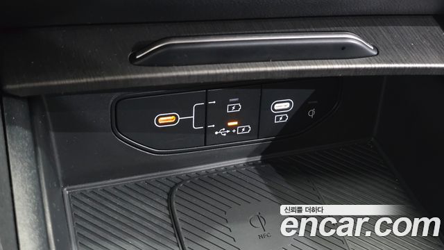 Kia Sportage (V) Gasoline 1.6 Turbo 2WD Signature 2025 — фото 13