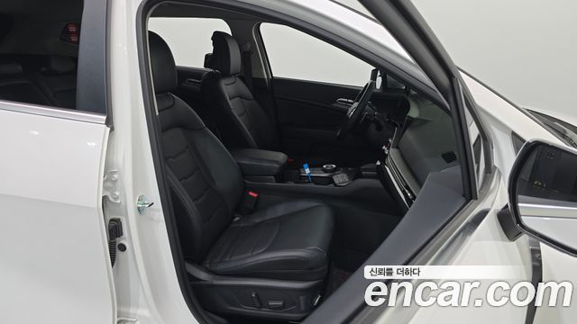 Kia Sportage (V) Gasoline 1.6 Turbo 2WD Signature 2025 — фото 26