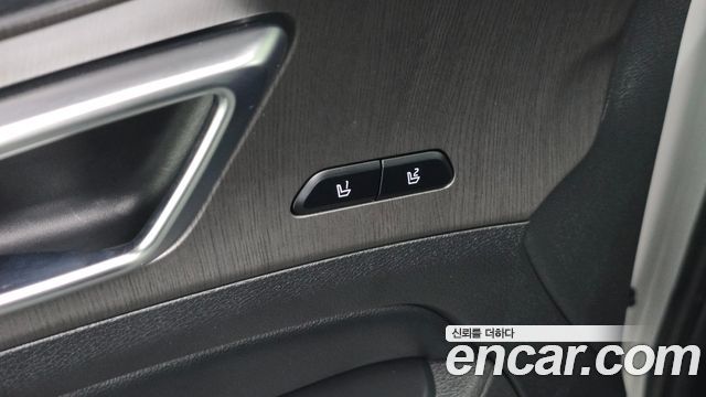 Kia Sportage (V) Gasoline 1.6 Turbo 2WD Signature 2025 — фото 33