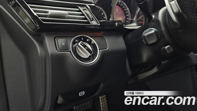 Mercedes-Benz E-Class (W212) E63 AMG 2011 — фото 17