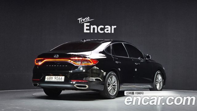 Hyundai Grandeur (IG) 2.4 Premium 2018 — фото 2