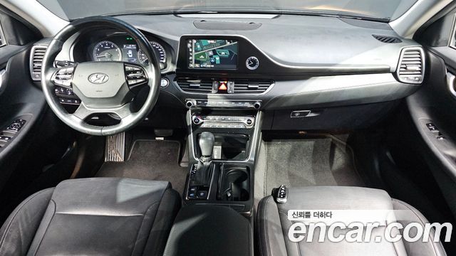 Hyundai Grandeur (IG) 2.4 Premium 2018 — фото 7