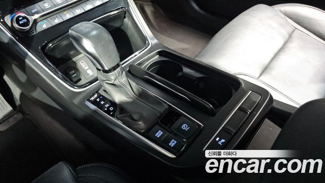Hyundai Grandeur (IG) 2.4 Premium 2018 — фото 9