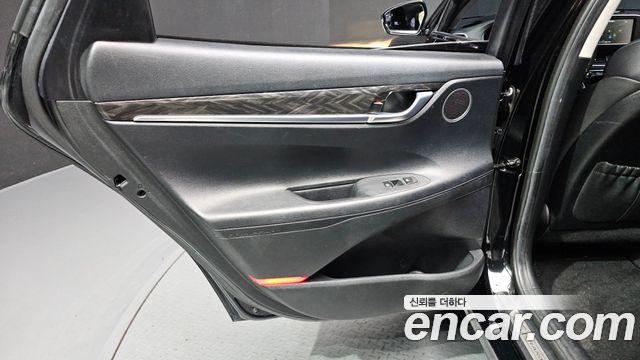 Hyundai Grandeur (IG) 2.4 Premium 2018 — фото 25