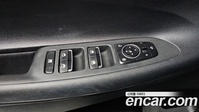 Hyundai Grandeur (IG) 2.4 Premium 2018 — фото 27