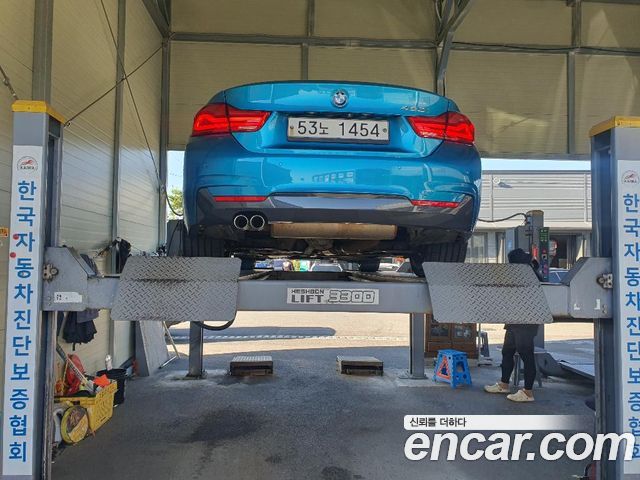 BMW 4 Series (F32) 420i M Sport Coupe 2018 — фото 2