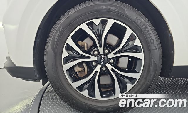 Kia Carnival (IV) Diesel 9-Seater Prestige 2023 — фото 5