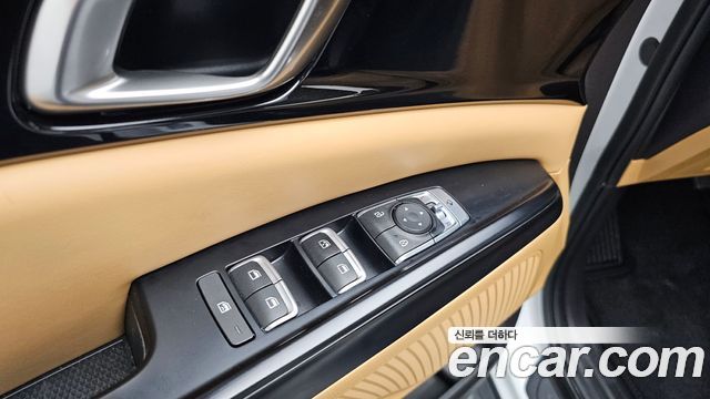 Kia Carnival (IV) Diesel 9-Seater Prestige 2023 — фото 29