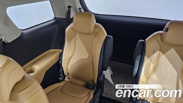 Kia Carnival (IV) Diesel 9-Seater Prestige 2023 — фото 36