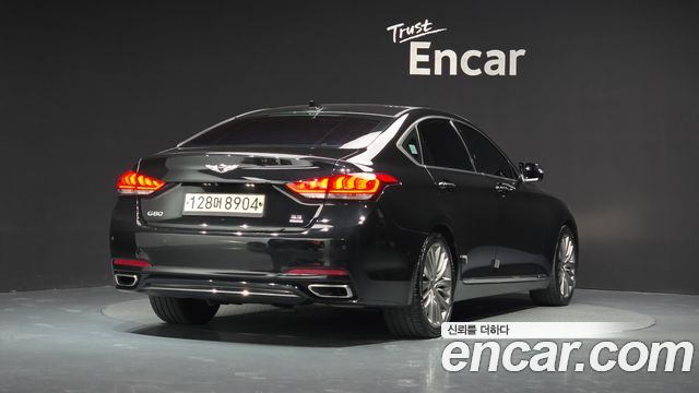 Genesis G80 3.3 GDI AWD Premium Luxury 2018 — фото 2
