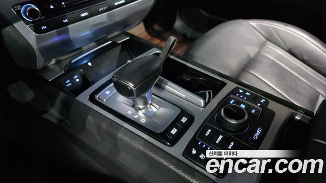 Genesis G80 3.3 GDI AWD Premium Luxury 2018 — фото 9