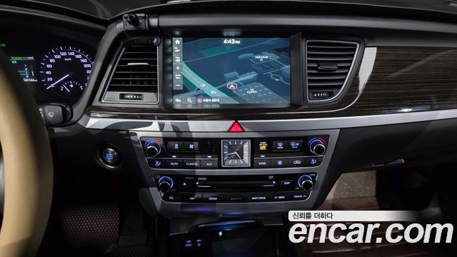 Genesis G80 3.3 GDI AWD Premium Luxury 2018 — фото 13
