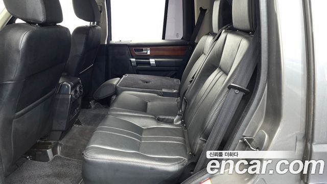 Land Rover Discovery 4 3.0 SDV6 SE 2011 — фото 11
