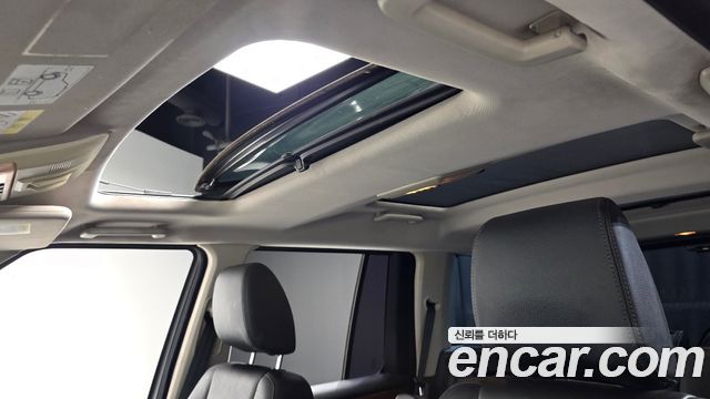 Land Rover Discovery 4 3.0 SDV6 SE 2011 — фото 18