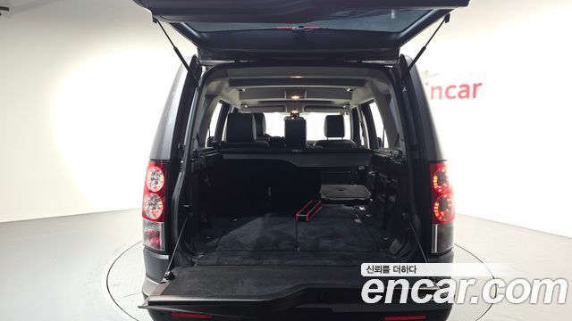 Land Rover Discovery 4 3.0 SDV6 SE 2011 — фото 19