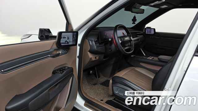 Kia EV9 Long Range 4WD GT Line 2024 — фото 10