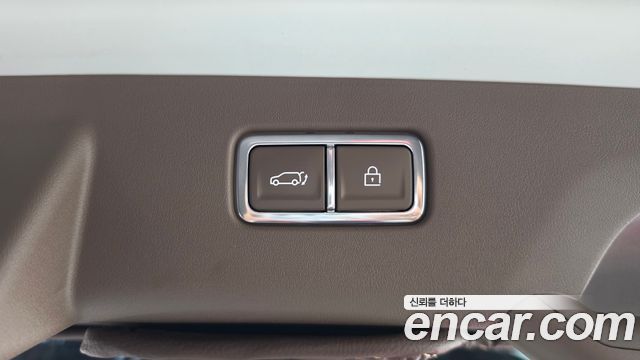 Kia EV9 Long Range 4WD GT Line 2024 — фото 21