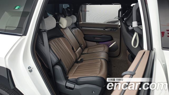 Kia EV9 Long Range 4WD GT Line 2024 — фото 23