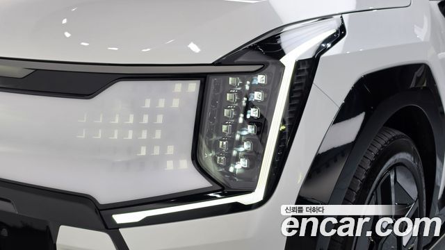 Kia EV9 Long Range 4WD GT Line 2024 — фото 28