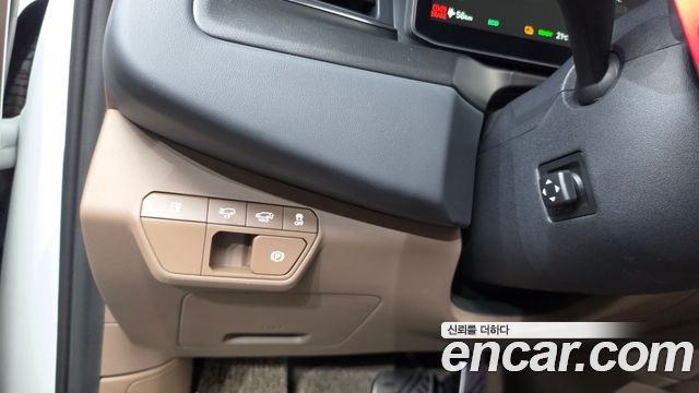 Kia EV9 Long Range 4WD GT Line 2024 — фото 34