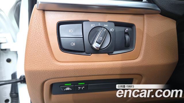 BMW 4 Series (F32) 420i Luxury GranCoupe 2016 — фото 21