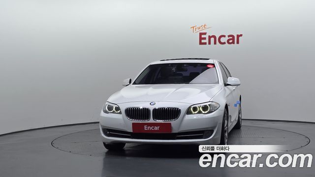 BMW 5 Series (F10) 528i 2011 — фото 3