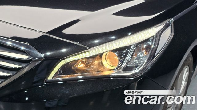 Hyundai Sonata (LF) 2.0 Smart Special 2017 — фото 22
