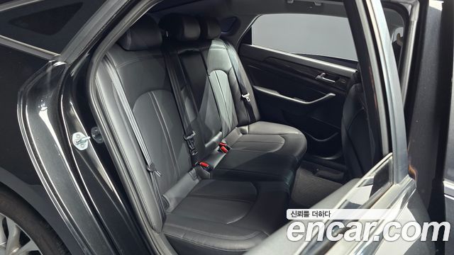 Hyundai Sonata (LF) 2.0 Smart Special 2017 — фото 26