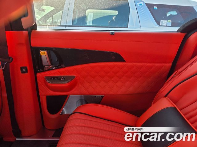 Kia Carnival (IV) HEV 9-Seater Hi-Limousine (Special vehicle) 2027 — фото 15